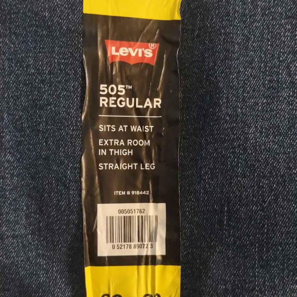 Levi's 505 regular mens sits at waist Jeans 32 straight leg extra thigh room New - Picture 6 of 9